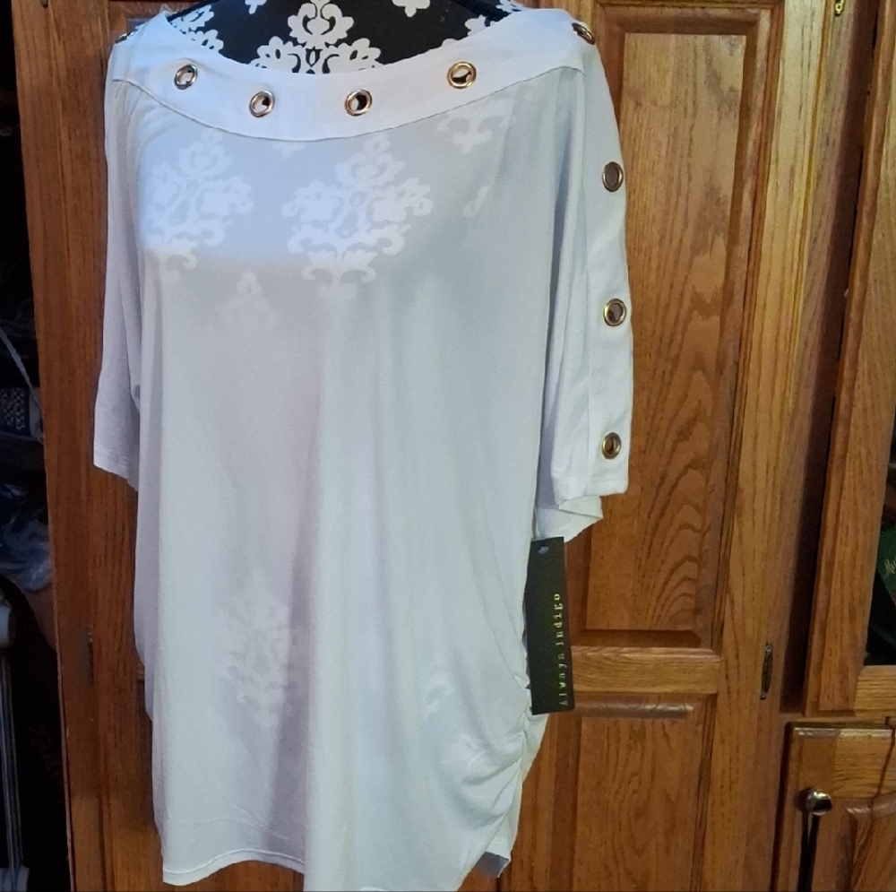 Chic White Blouse with Gold Button Details